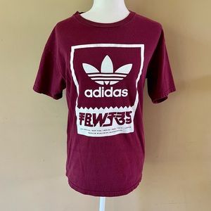 Adidas Shirt Mens Medium Red Premium Worldwide Skateboarding Trefoil Logo Tee